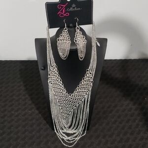 Paparazzi ZI Collection Silver Layered Necklace and Earring Set